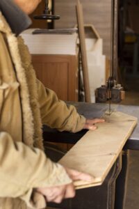 carpintería para locales comerciales en Valencia-madera