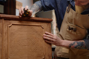 soluciones de carpintería decorativa premium en Valencia - elegancia